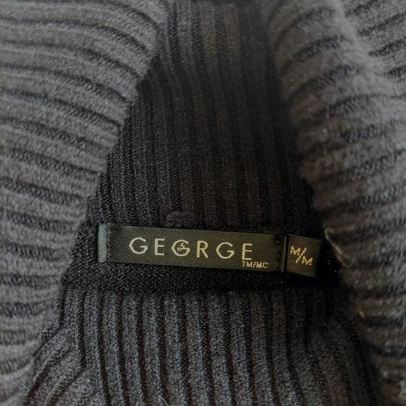 Black chunky collar turtleneck - Picture 11 of 12